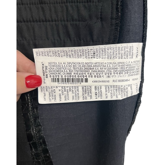 ZARA Faux Leather Crocodile Print Black Slim Straight Leg Pant w/Pockets - Picture 10 of 11